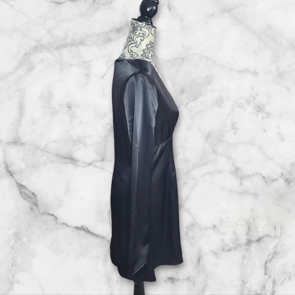 DIVIDED Elegant Black Long Sleeve Dress - Small - Picture 3 of 7